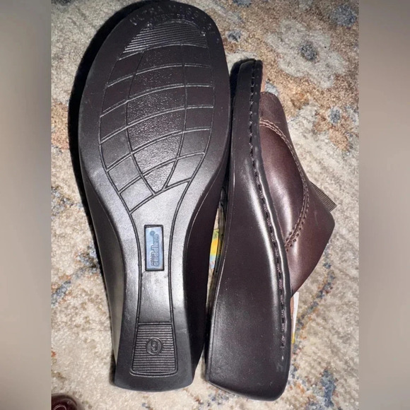 Cobbie Cuddlers Womens Brown Clog Shoe Shoes Ultra Massage Leather 8M EU 39 - Picture 3 of 4